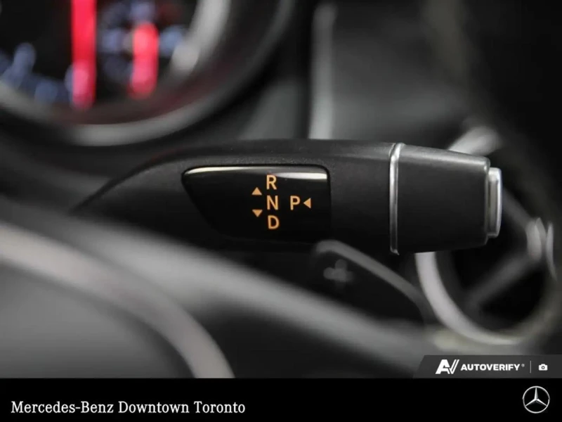 Mercedes-Benz GLA 250 AMG packet* Carplay* Пано* Подгрев, снимка 10 - Автомобили и джипове - 52317598