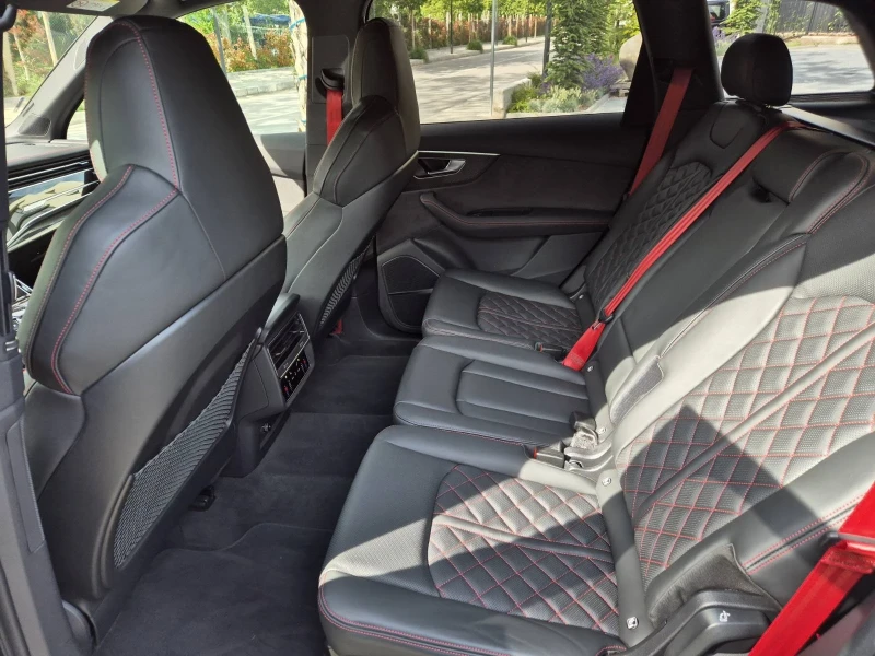 Audi SQ7, снимка 10 - Автомобили и джипове - 52428616