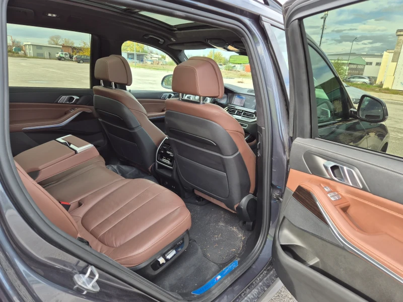 BMW X7 Купувана от М кар , снимка 10 - Автомобили и джипове - 52479278