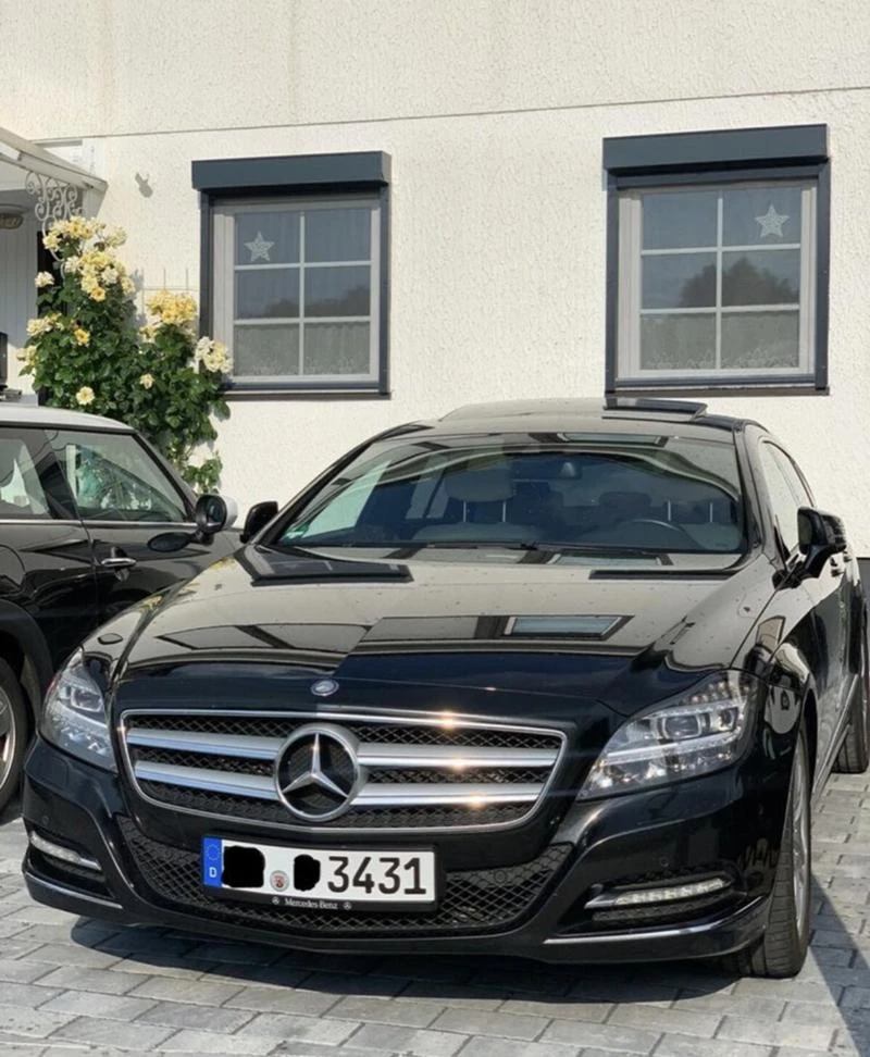 Mercedes-Benz GLC 220, снимка 2 - Автомобили и джипове - 37903898