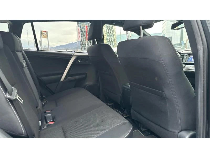 Toyota Rav4 2.5 HSD 2WD DYNAMIC, снимка 7 - Автомобили и джипове - 52950294