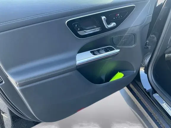 Mercedes-Benz GLC 220 d Coupe 4Matic = AMG Line = Advanced Plus Гаранция - изображение 5