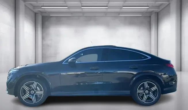 Mercedes-Benz GLC 220 d Coupe 4Matic = AMG Line = Advanced Plus Гаранция - изображение 3