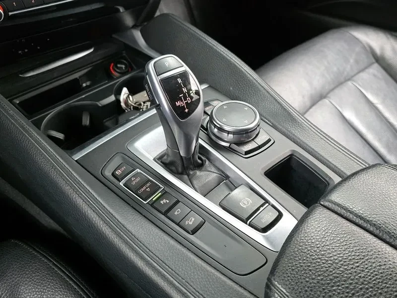 BMW X6 XDRIVE 30D, снимка 9 - Автомобили и джипове - 54751370