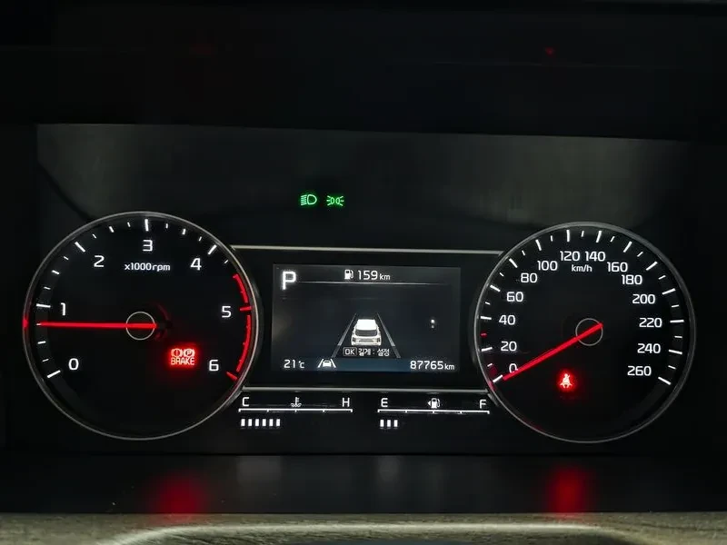Kia Sorento 2.2 CRDi   2022   202 к.с.   ТОП ЦЕНА, снимка 7 - Автомобили и джипове - 55047723