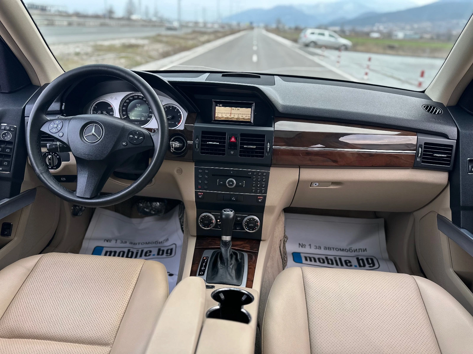 Mercedes-Benz GLK АМГ / фул / възможен лизинг  Бартер  | Mobile.bg — изображение 11