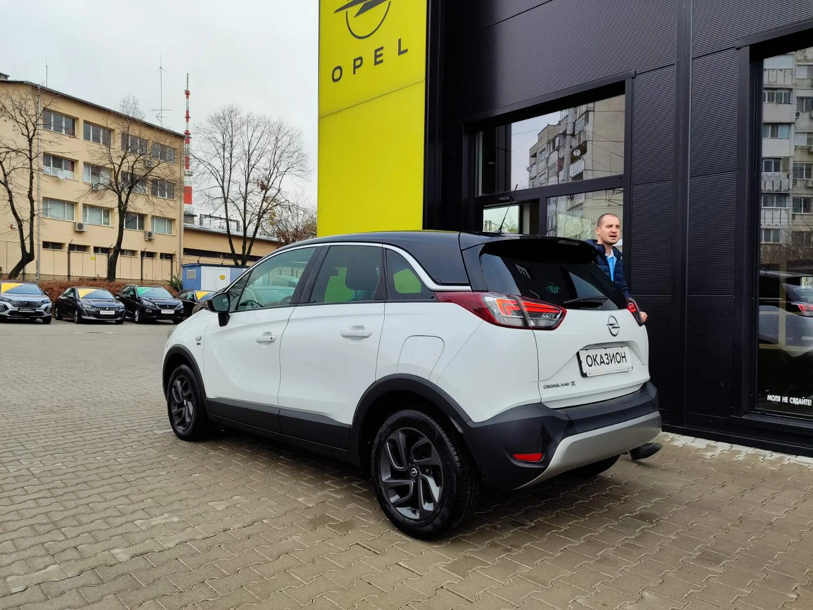 Opel Crossland X Edition 120 Years 1.2 Бензин (110hp) MT6 - изображение 6