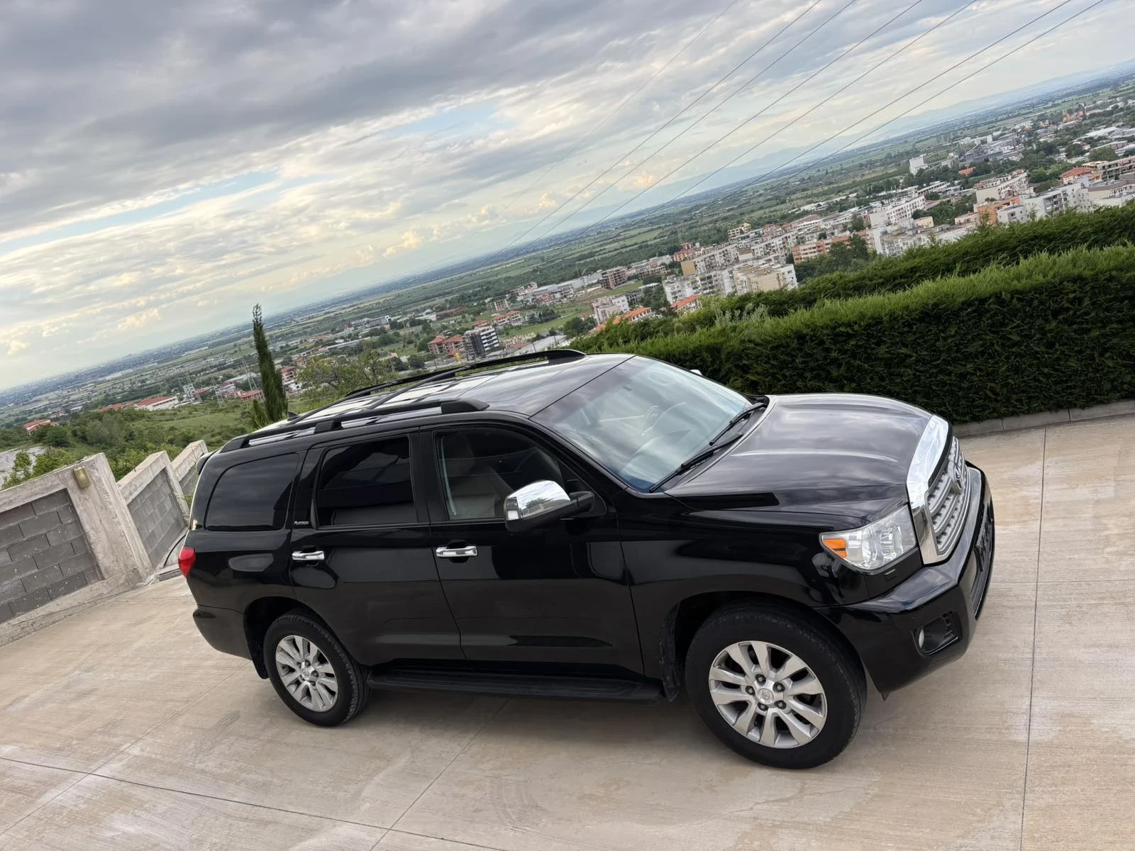 Toyota Sequoia PLATINUM RED ROCK - изображение 5