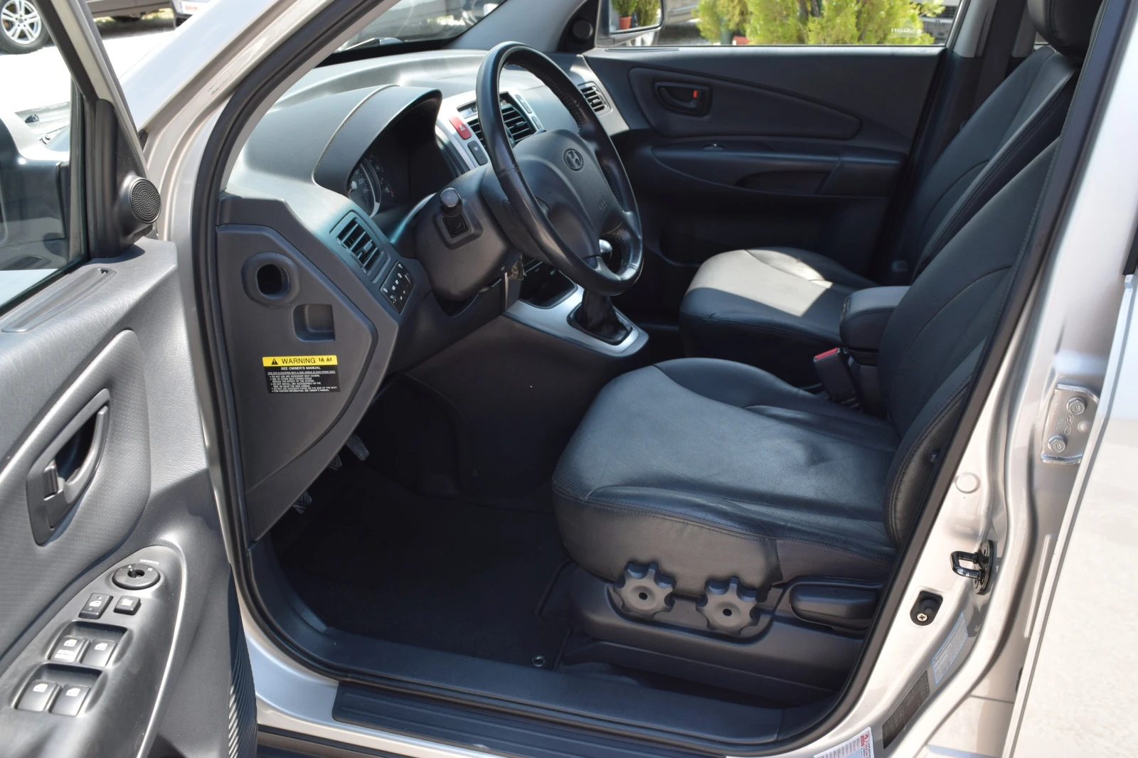 Hyundai Tucson 2.0crdi* 140kc* 4x4* Кожа* 107000km!!! - изображение 9