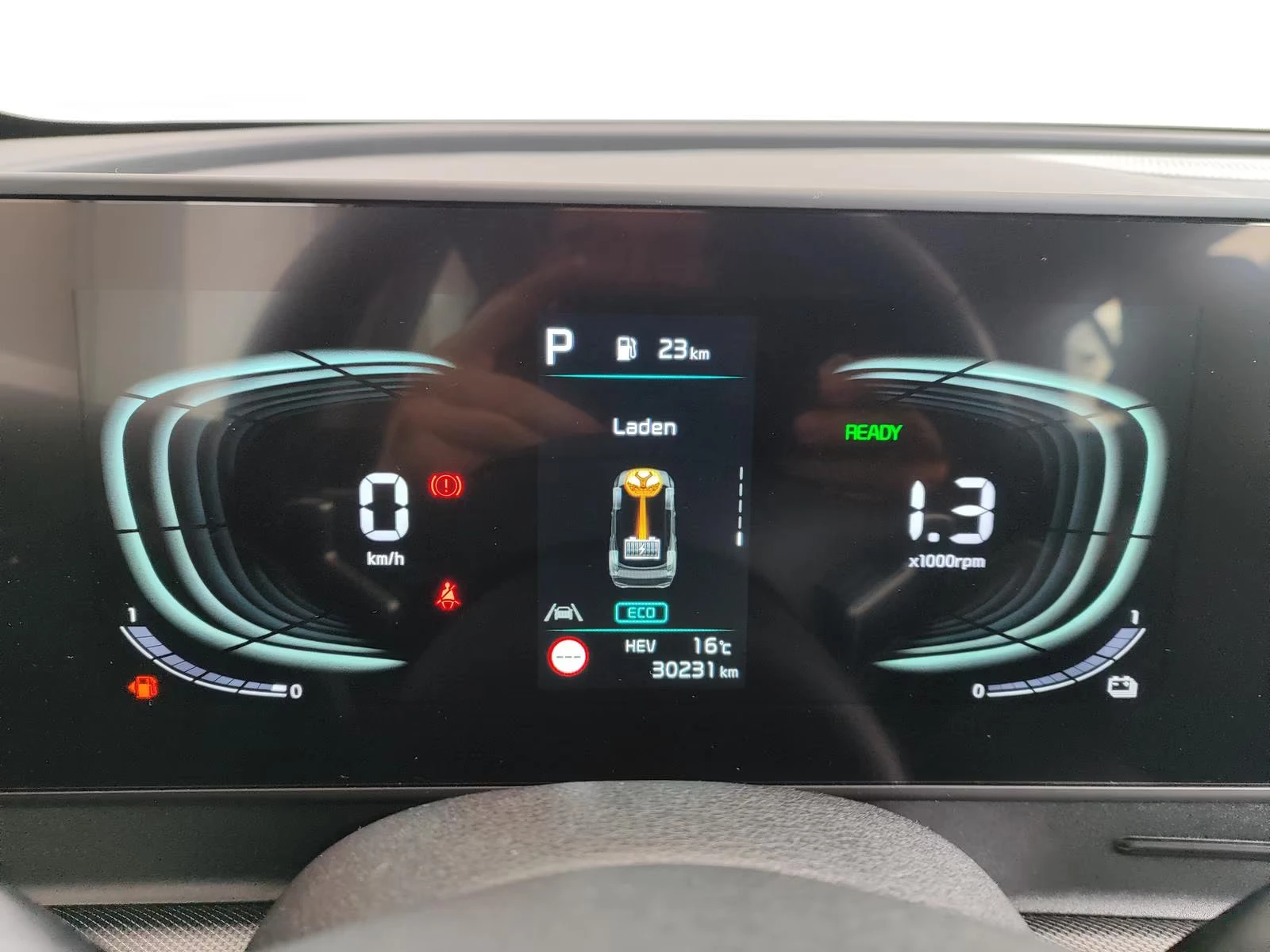 Kia Sportage PHEV/265HP/VISION/AWD/CAM/LED/NAVI/DIGI/555g | Mobile.bg   13