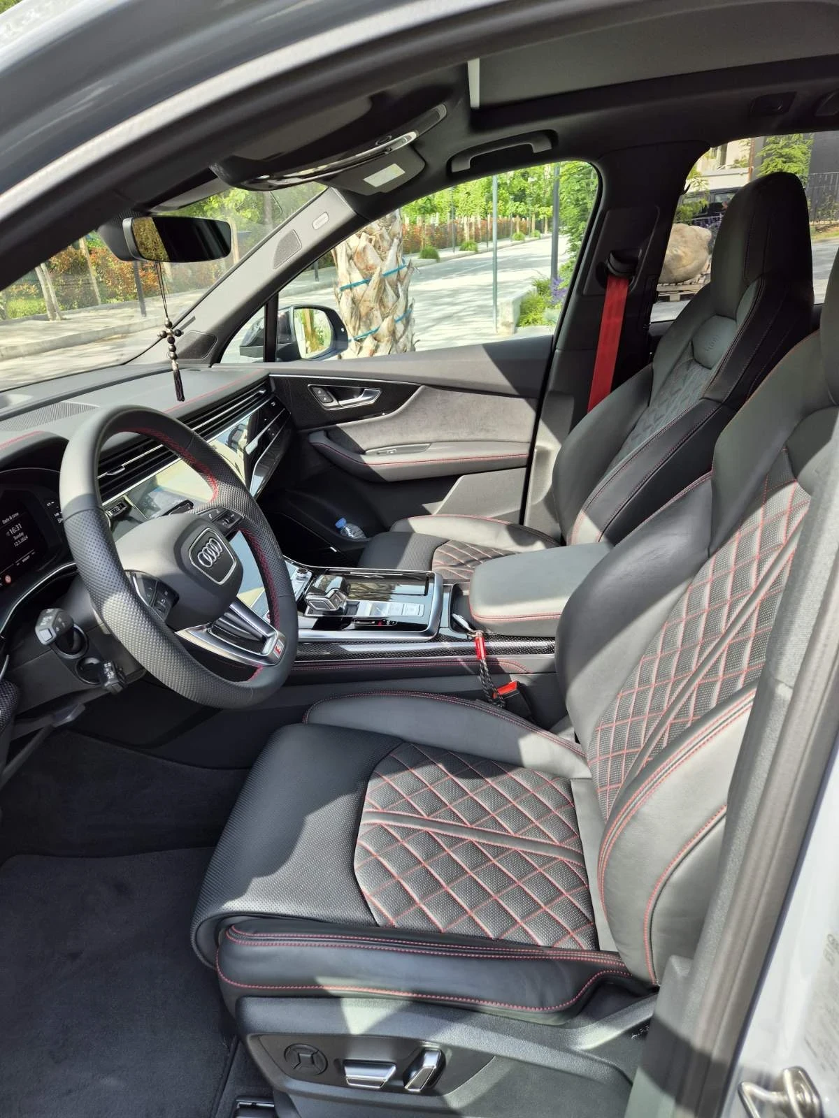 Audi SQ7  - изображение 8