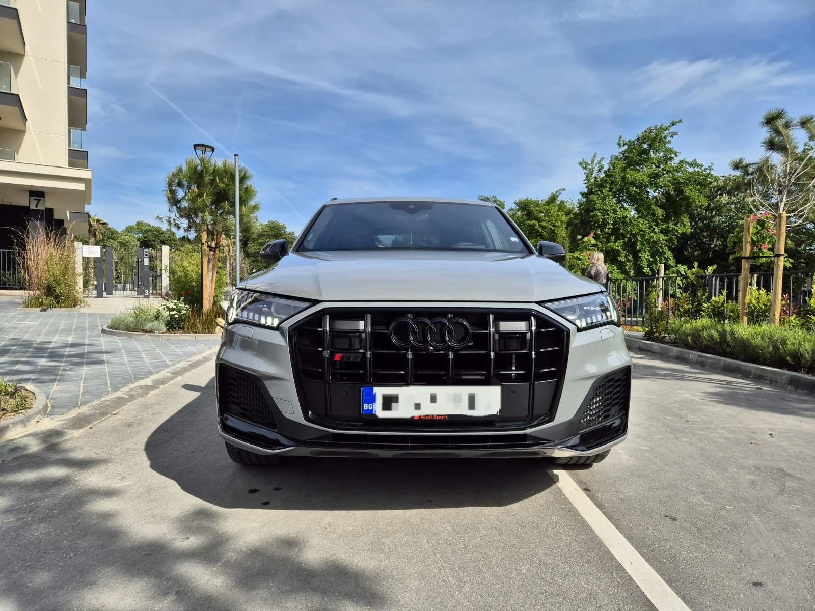 Audi SQ7  - изображение 3