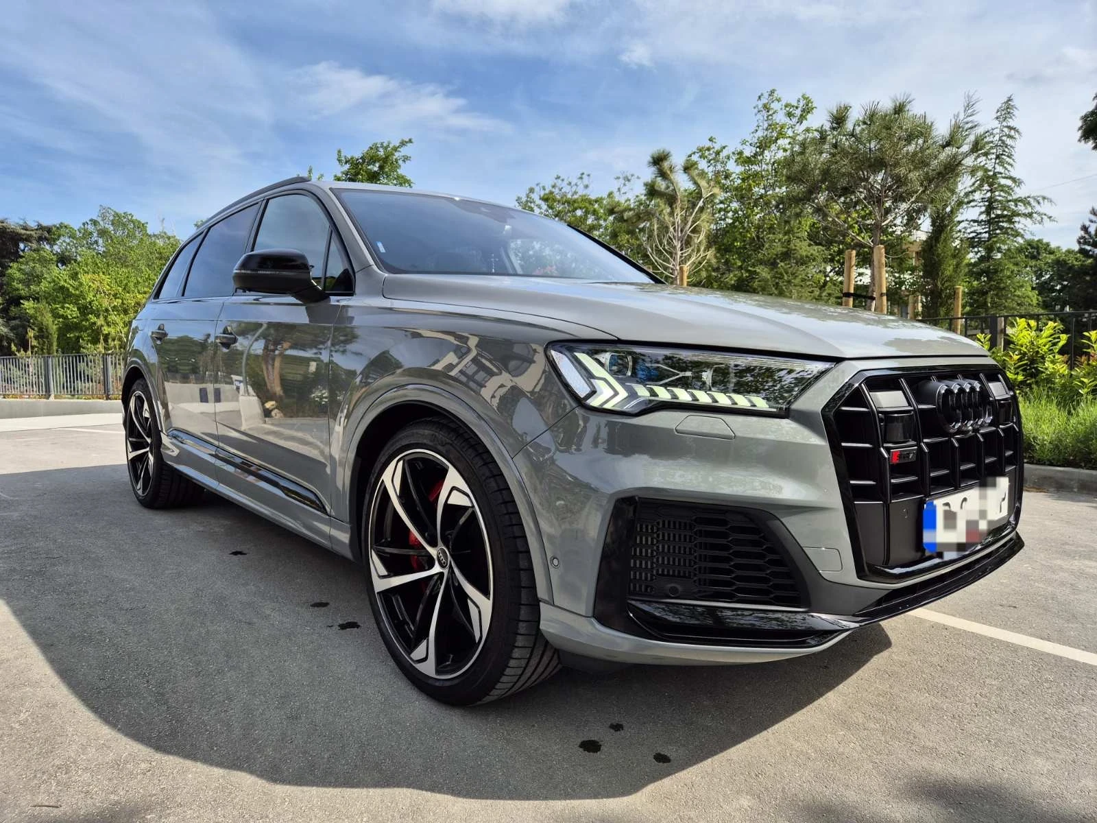 Audi SQ7  - изображение 2