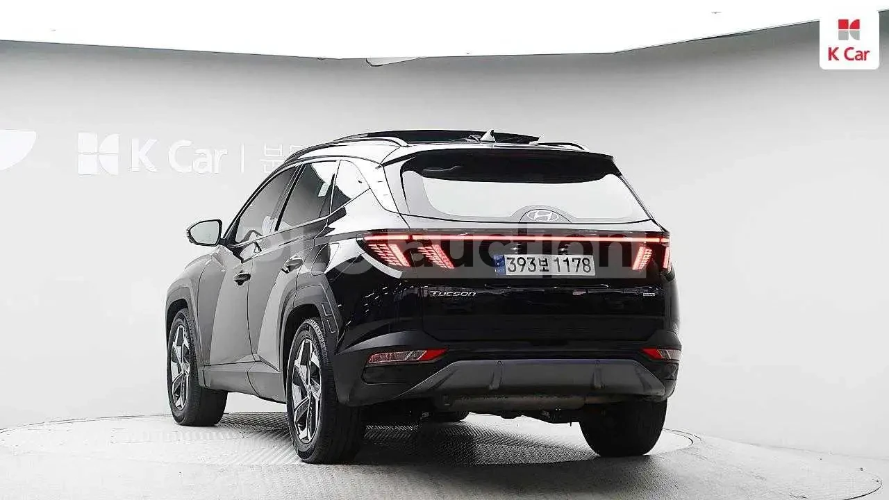 Hyundai Tucson 1.6 HEV| PRIME| 360КАМЕРА| ОБДУХ| ВКЛ.ТЕХНОТЕСТ, снимка 3 - Автомобили и джипове - 54615105