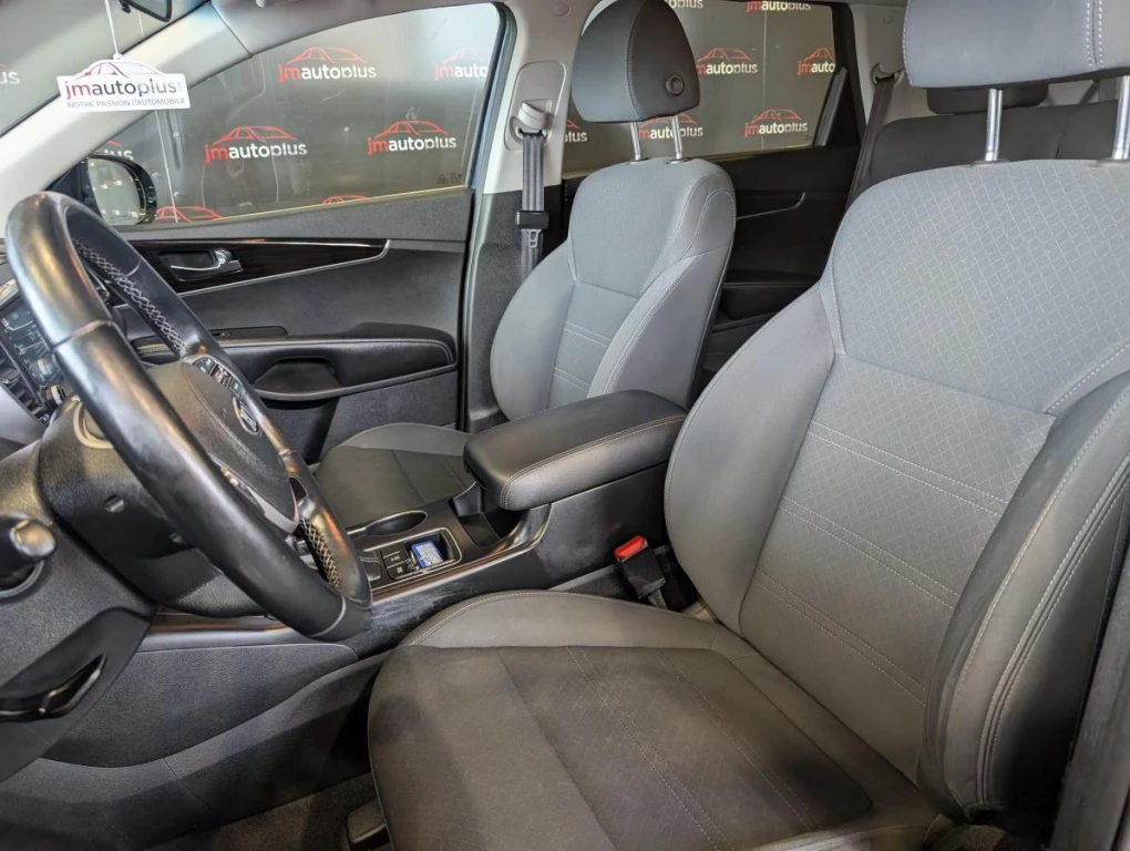 Kia Sorento AWD 7-местен, снимка 7 - Автомобили и джипове - 54791481