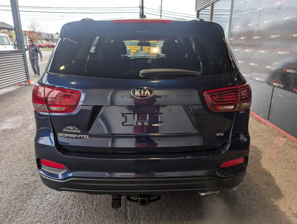 Kia Sorento AWD 7-местен, снимка 5 - Автомобили и джипове - 54791481