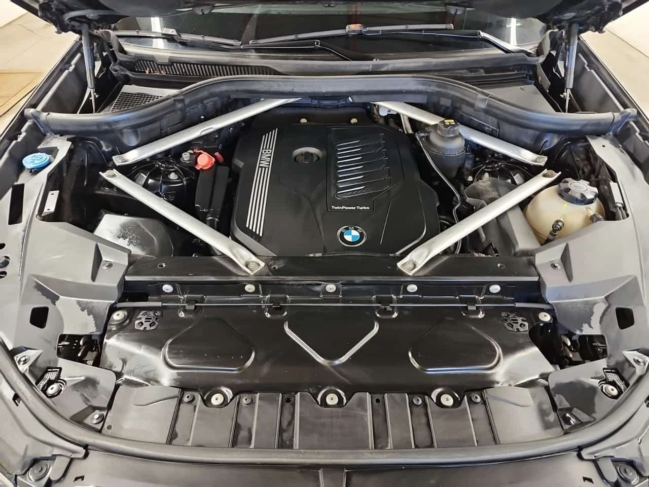 BMW X5 * XDRIVE40I * 360 КАМЕРА * ЛАЗЕРИ * ПАНОРАМА * , снимка 16 - Автомобили и джипове - 54844260