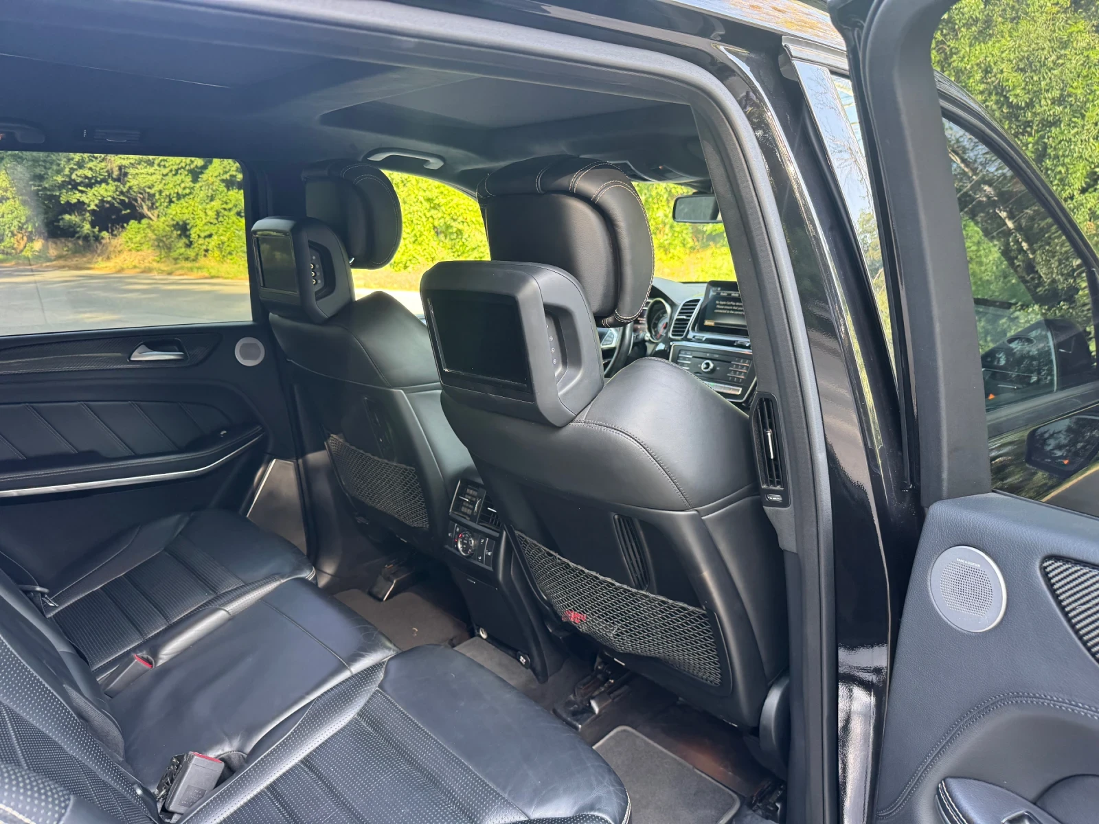 Mercedes-Benz GLS 63 AMG, снимка 16 - Автомобили и джипове - 55424297