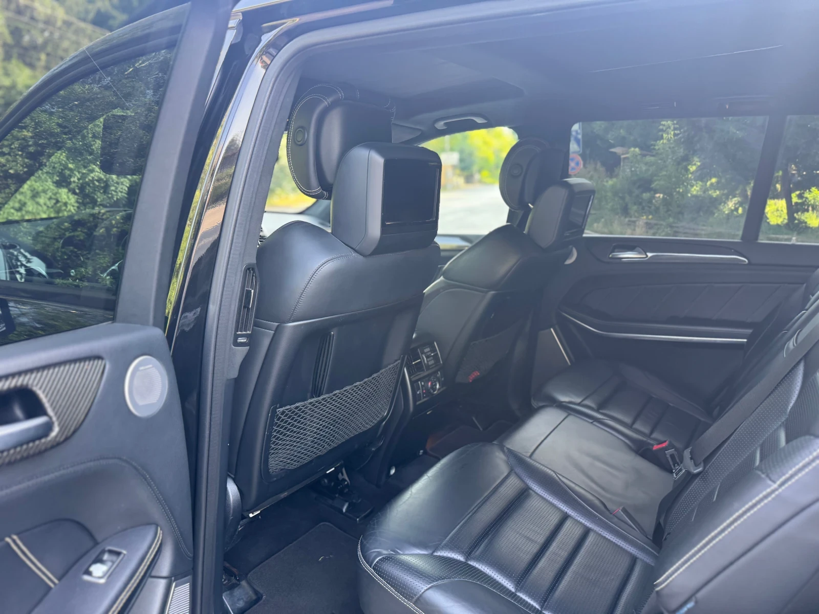 Mercedes-Benz GLS 63 AMG, снимка 14 - Автомобили и джипове - 55424297