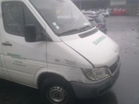 Mercedes-Benz Sprinter 211 CDi, снимка 2