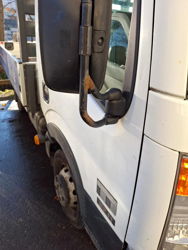 Nissan Capstar 2.5DXI 32/11 Бордово, снимка 5 - Бусове и автобуси - 52666649