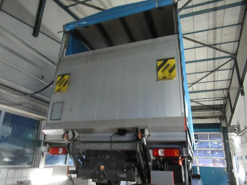 Iveco Daily 35c21* HI-MATIC* БОРД* ШВЕЙЦАРИЯ* , снимка 3 - Бусове и автобуси - 53418768