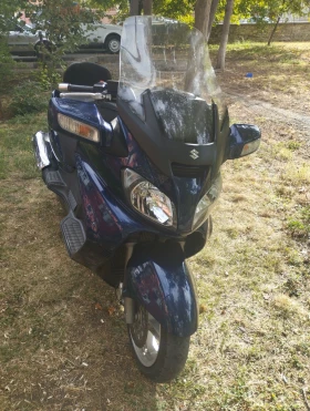Suzuki Burgman Скутер - изображение 1