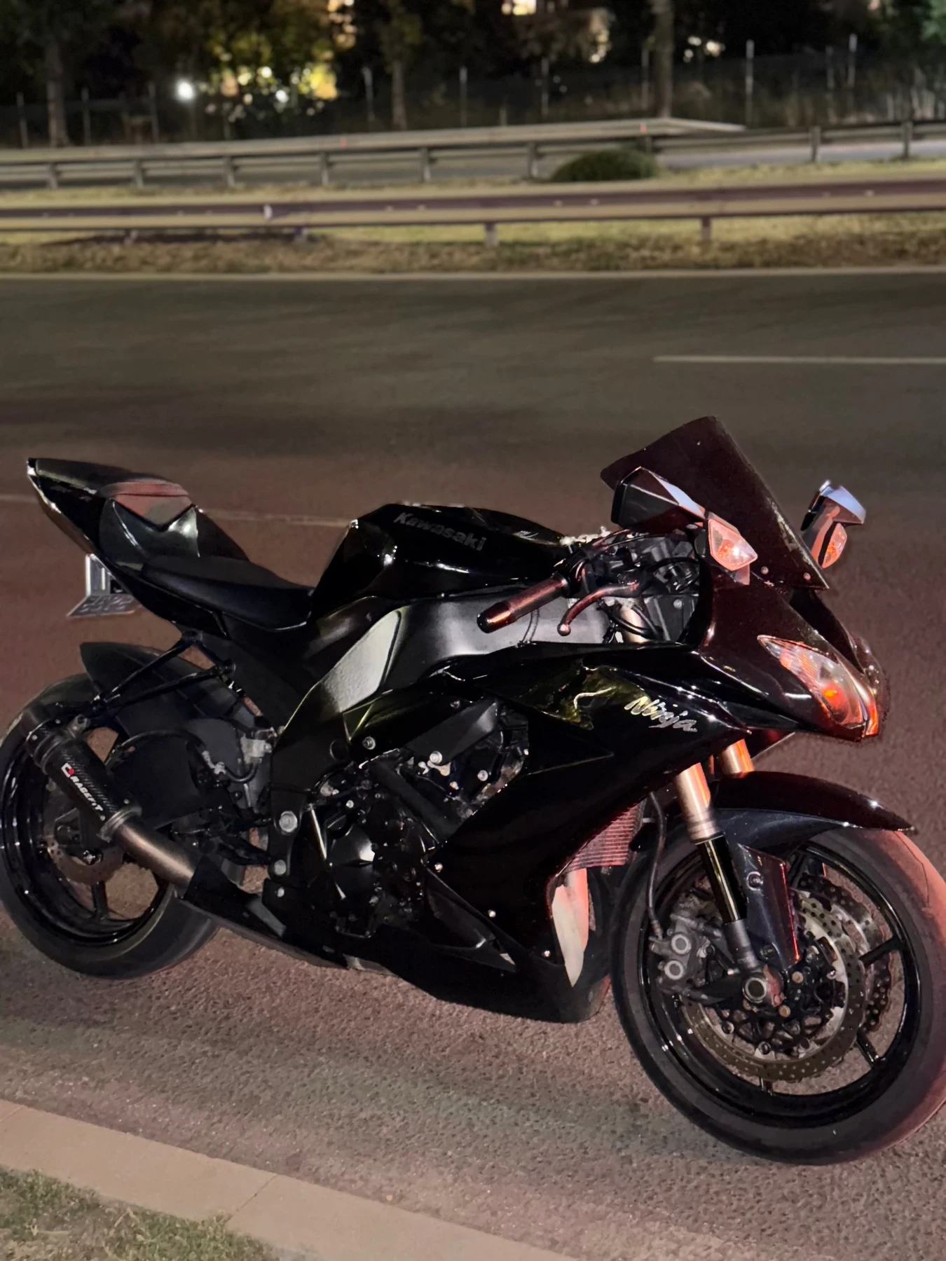Kawasaki Zxr Zx10r, снимка 2 - Мотоциклети и мототехника - 54966059