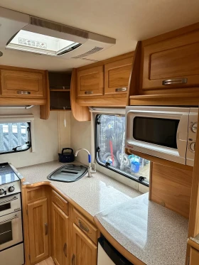 Обява за продажба на Каравана Fleetwood Meridien 640 EKB ~15 000 лв. - изображение 11