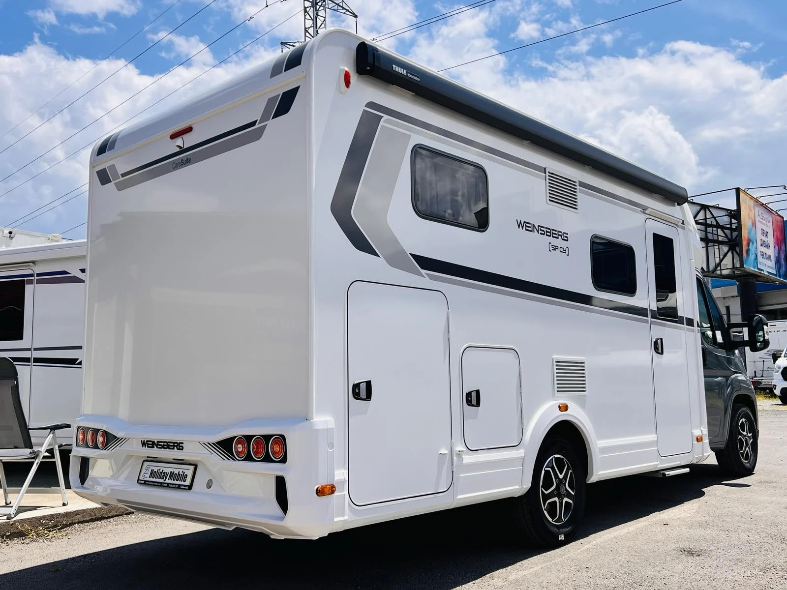 Кемпер Weinsberg АВТОМАТИК, KЛИМАТИК DOMETIC, СОЛАР, снимка 4 - Каравани и кемпери - 55244594