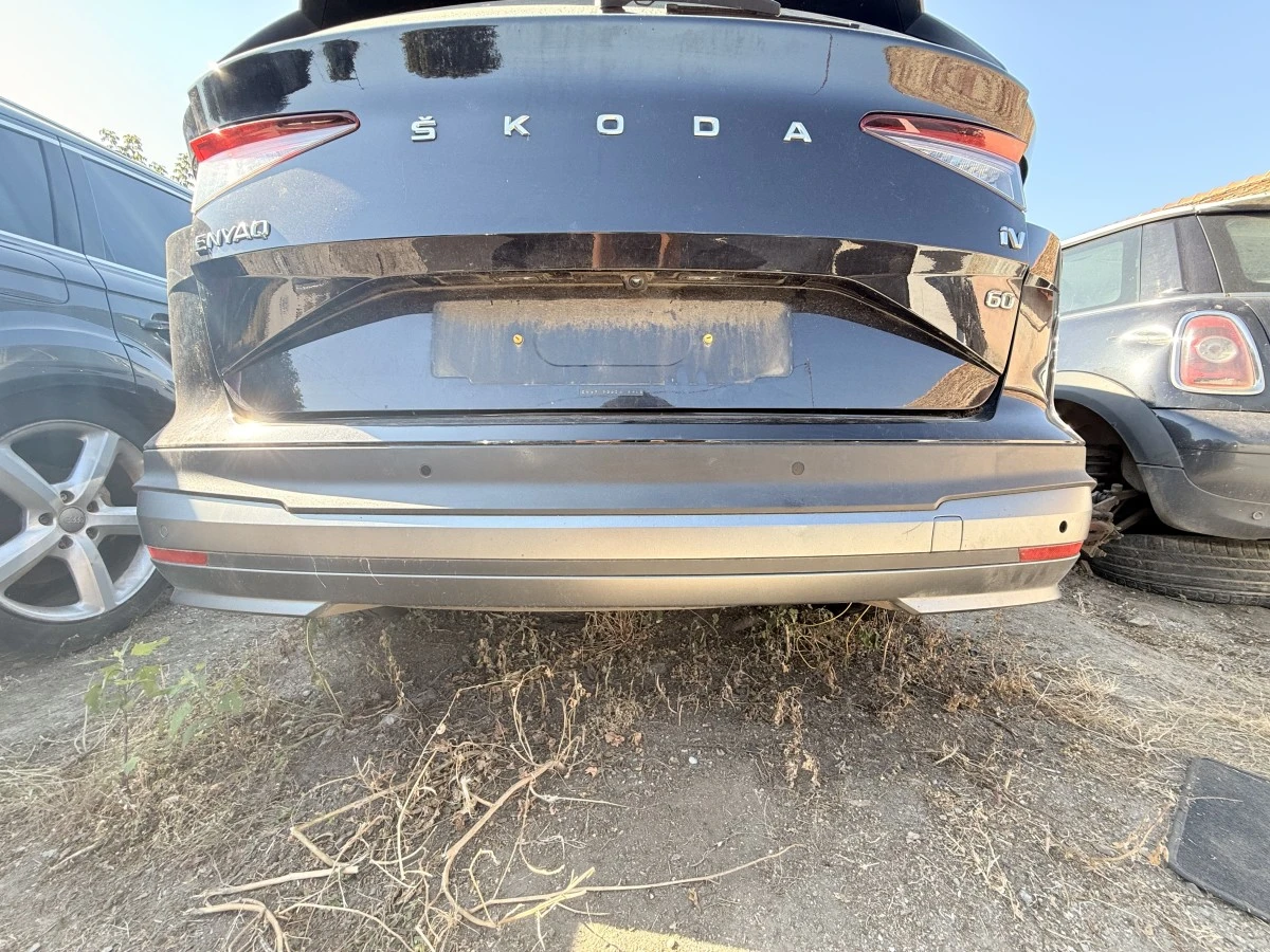 Задна броня Skoda Enyaq 132KW 60 EcoSuite 2021 5LA807417A
