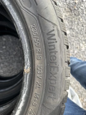 Гуми Зимни 235/50R19, снимка 3