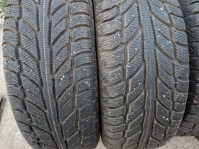 Гуми Зимни 215/70R16, снимка 12