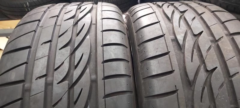 Гуми Летни 235/45R17, снимка 1 - Гуми и джанти - 32902189