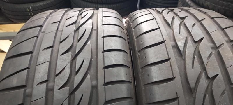 Гуми Летни 235/45R17, снимка 2 - Гуми и джанти - 32902189