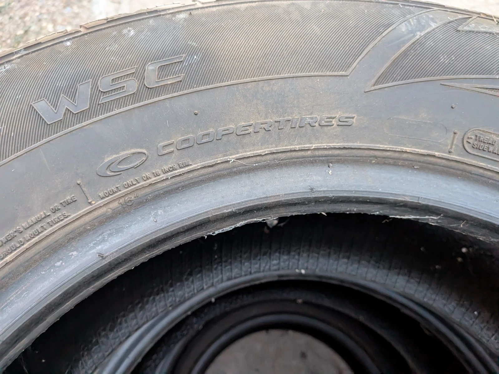 Гуми Зимни 215/70R16, снимка 10 - Гуми и джанти - 55658660