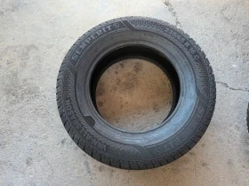 Гуми Всесезонни 235/65R16, снимка 5 - Гуми и джанти - 45863822