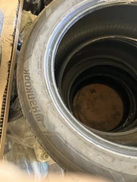 Гуми Летни 255/50R19, снимка 8 - Гуми и джанти - 53660994