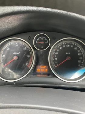 Opel Astra, снимка 10