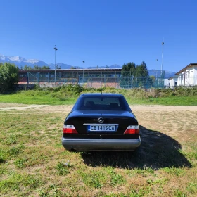 Mercedes-Benz E 250, снимка 3