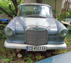  Mercedes-Benz 110