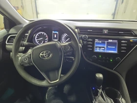 Обява за продажба на Toyota Camry * CARFAX * БЕЗ ПЪРВОНАЧАЛНА ВНОСКА ~21 000 лв. - изображение 6 | Auto.bg Обява за продажба на Toyota Camry * CARFAX * БЕЗ ПЪРВОНАЧАЛНА ВНОСКА ~21 000 лв. - изображение 6