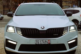 Skoda Octavia 2.0ШВЕЙЦАРИЯ-VRS/ДИСТРОНИК/КОЖА/НАВИ/АМБИЕНТНО ОСВ, снимка 2