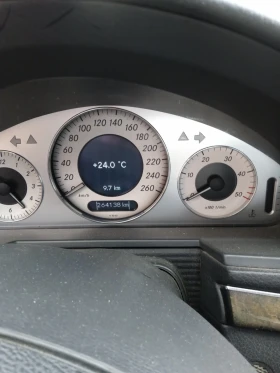 Mercedes-Benz E 220 - 3000 € / 5867.49 лв. - 35238207 3