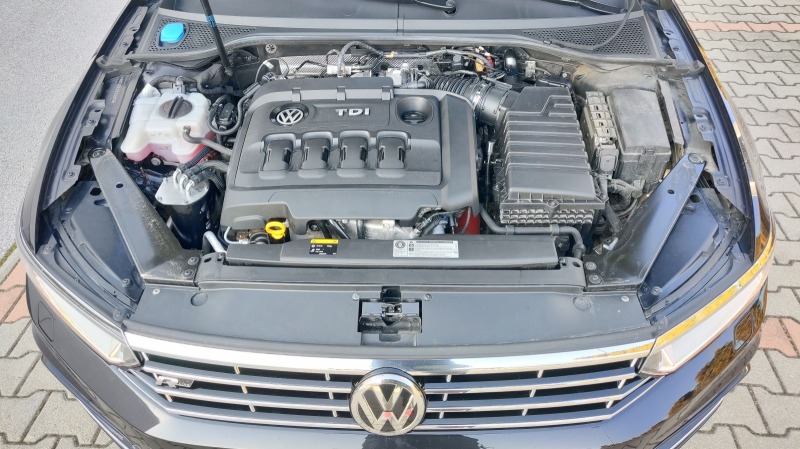 VW Passat R line 4x4 240hp 110хил.км, снимка 14 - Автомобили и джипове - 44701522