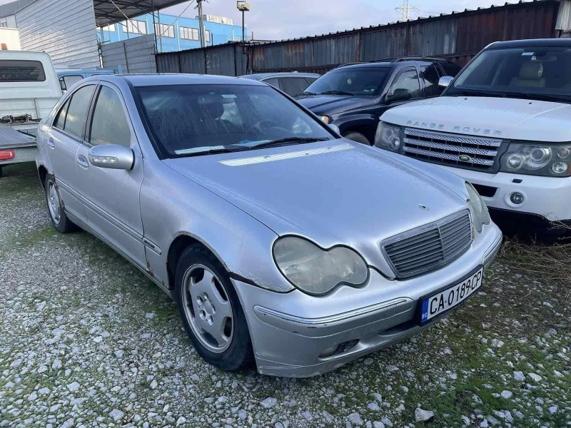 Mercedes-Benz C 200 1685 лв, снимка 2 - Автомобили и джипове - 47977550