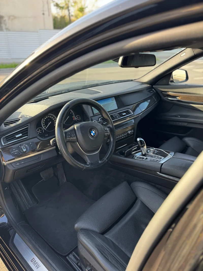 BMW 740 D, снимка 5 - Автомобили и джипове - 48073023