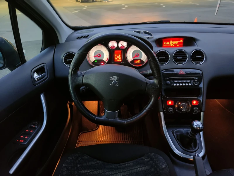 Peugeot 308   Allure, снимка 5 - Автомобили и джипове - 52389230