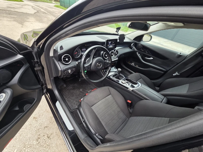 Mercedes-Benz C 160 Mercedes, снимка 8 - Автомобили и джипове - 52943526