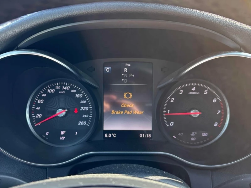 Mercedes-Benz C 300 CARFAX, снимка 8 - Автомобили и джипове - 53044266